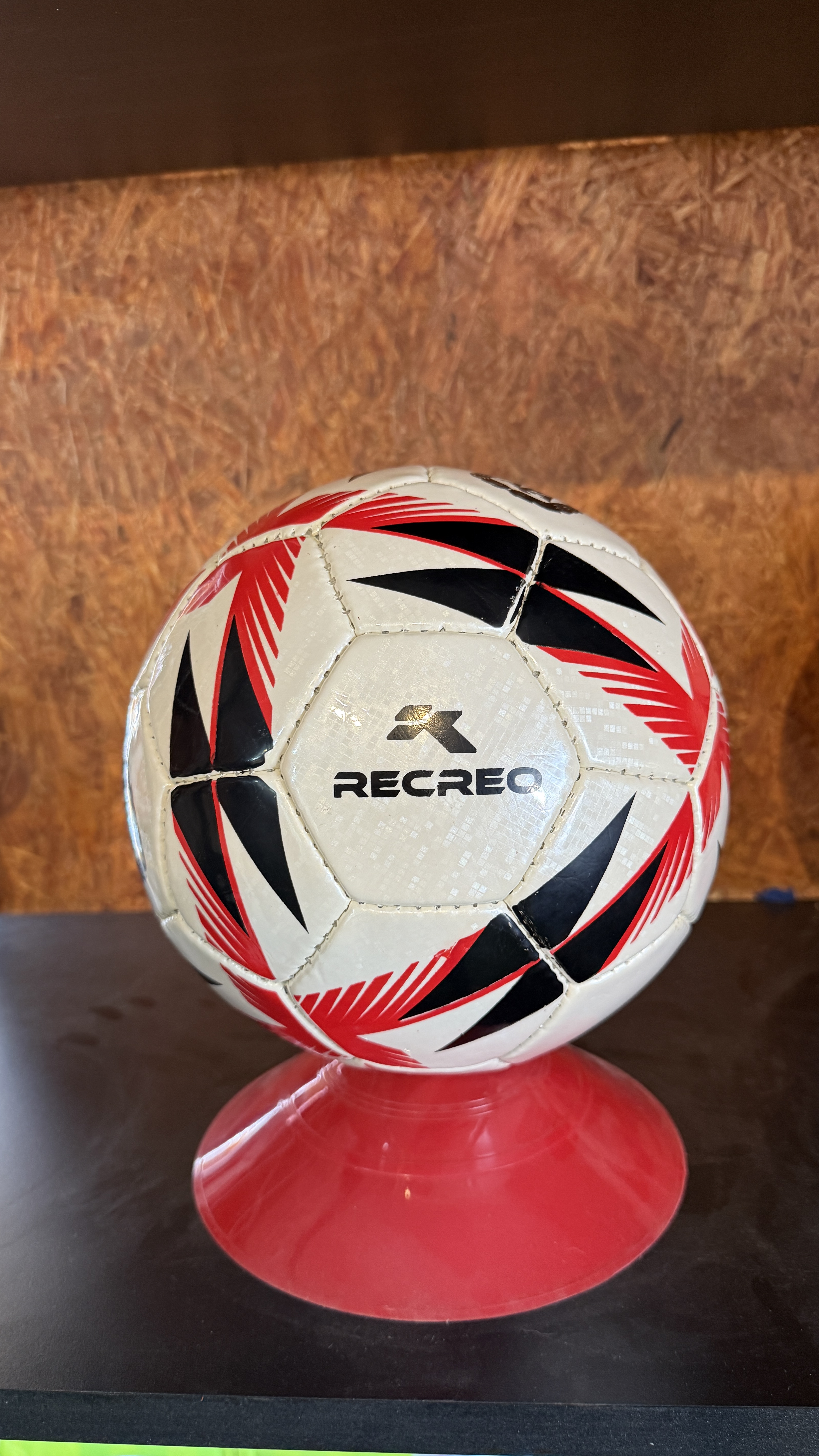 Pelota deportiva resistente